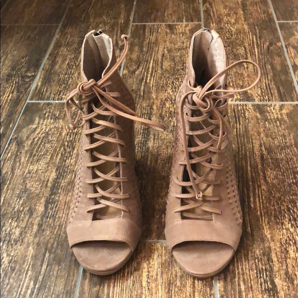 Vince Camuto lace up heels